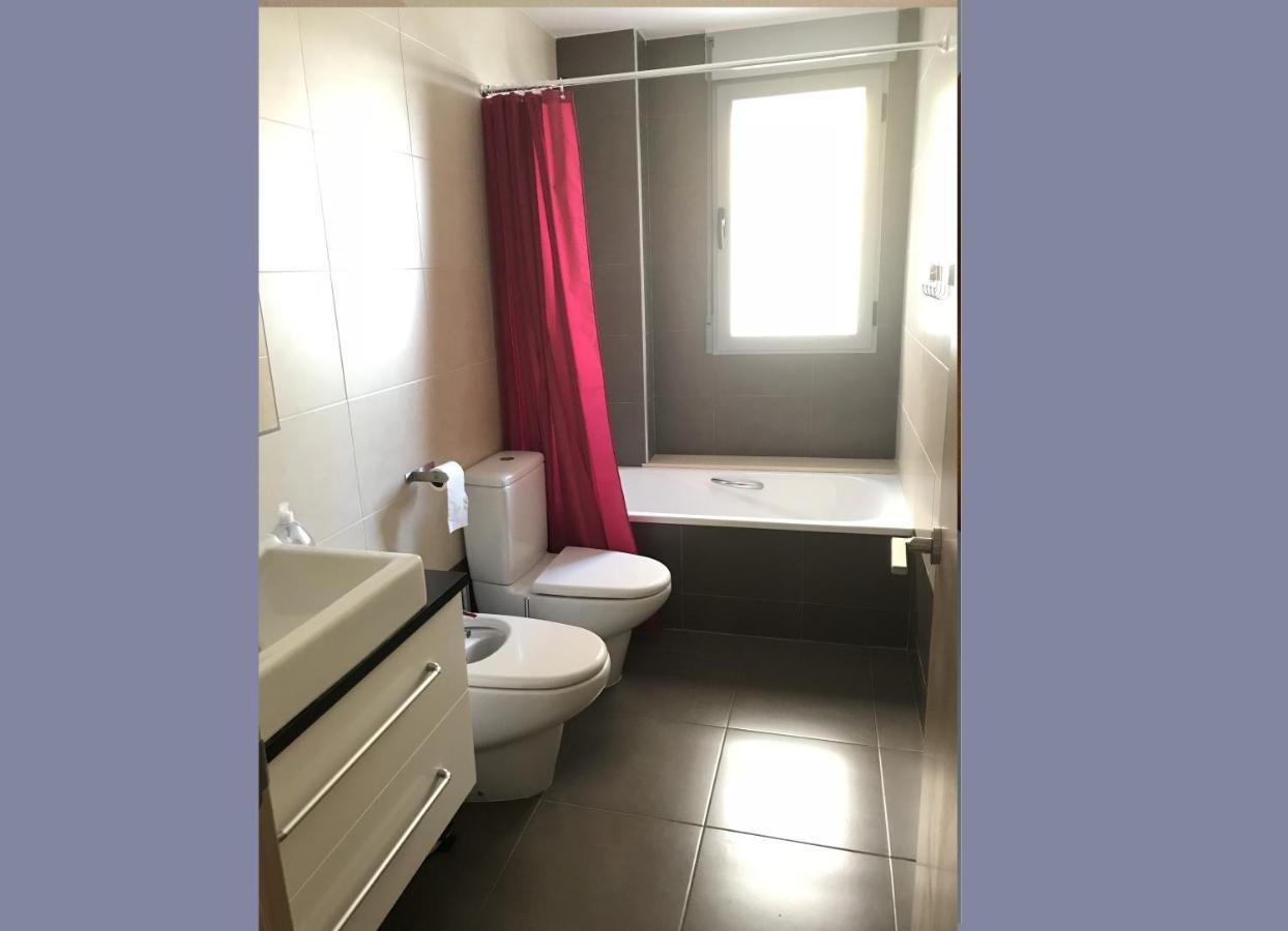 Stunning 2-Bed Apartment In بيغو المظهر الخارجي الصورة